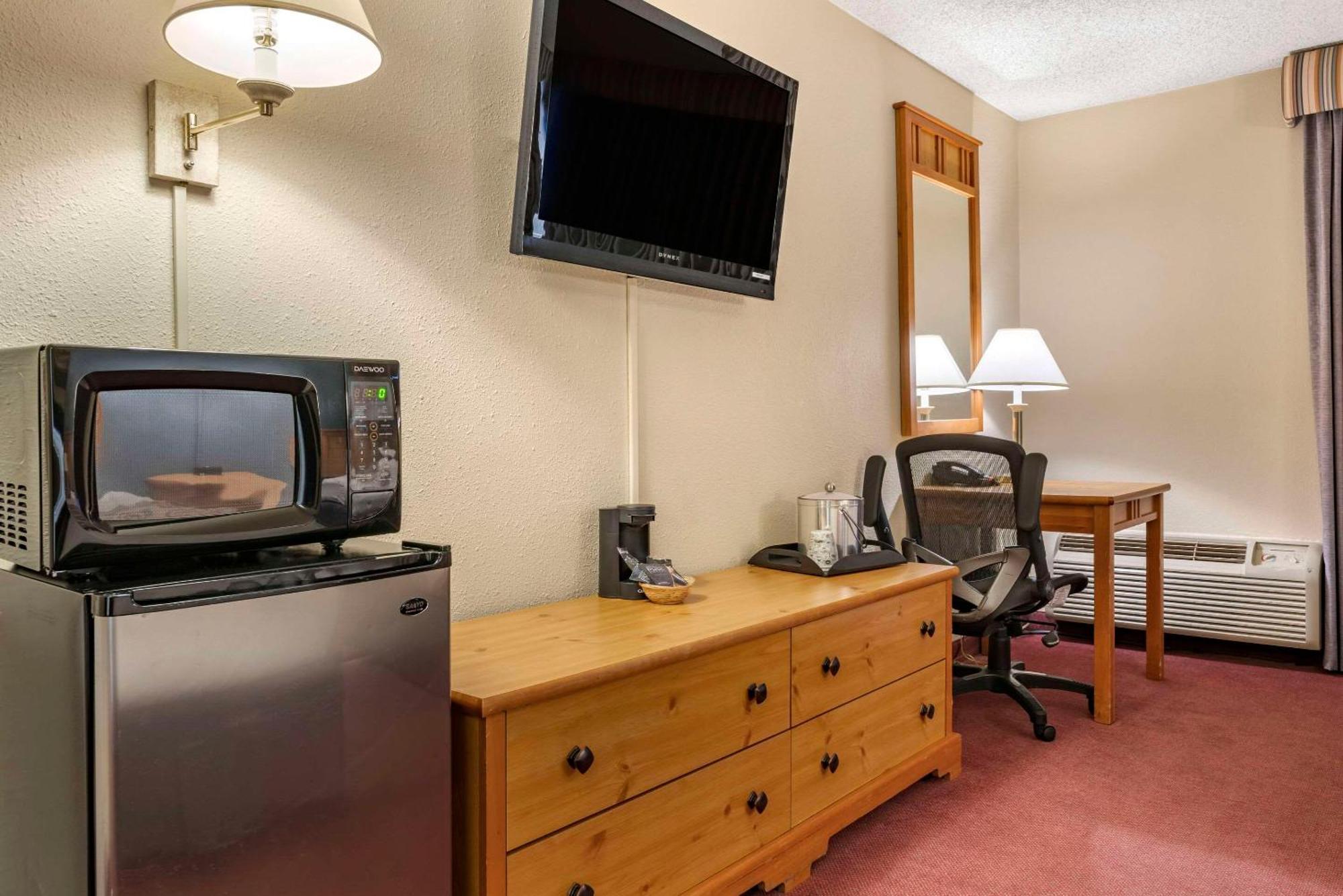 The Federal Downtown Carson City, Ascend Collection 3*